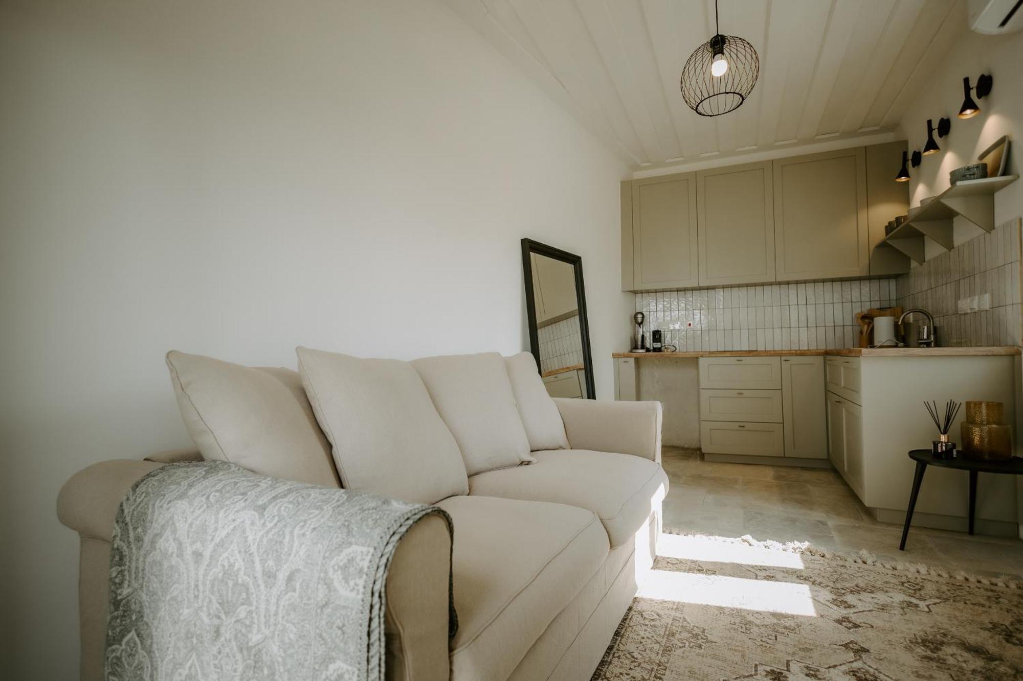 לימסול Smaragda'S Guest Rooms מראה חיצוני תמונה