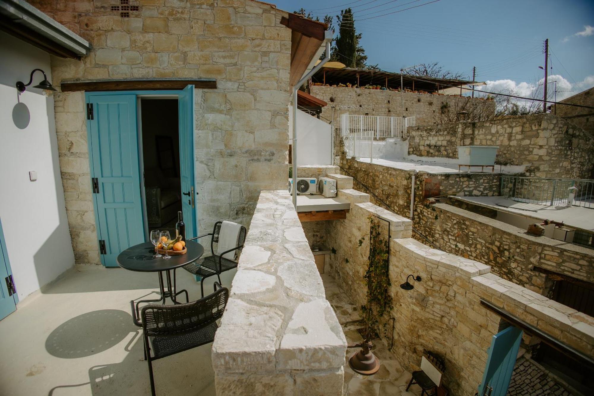 לימסול Smaragda'S Guest Rooms מראה חיצוני תמונה