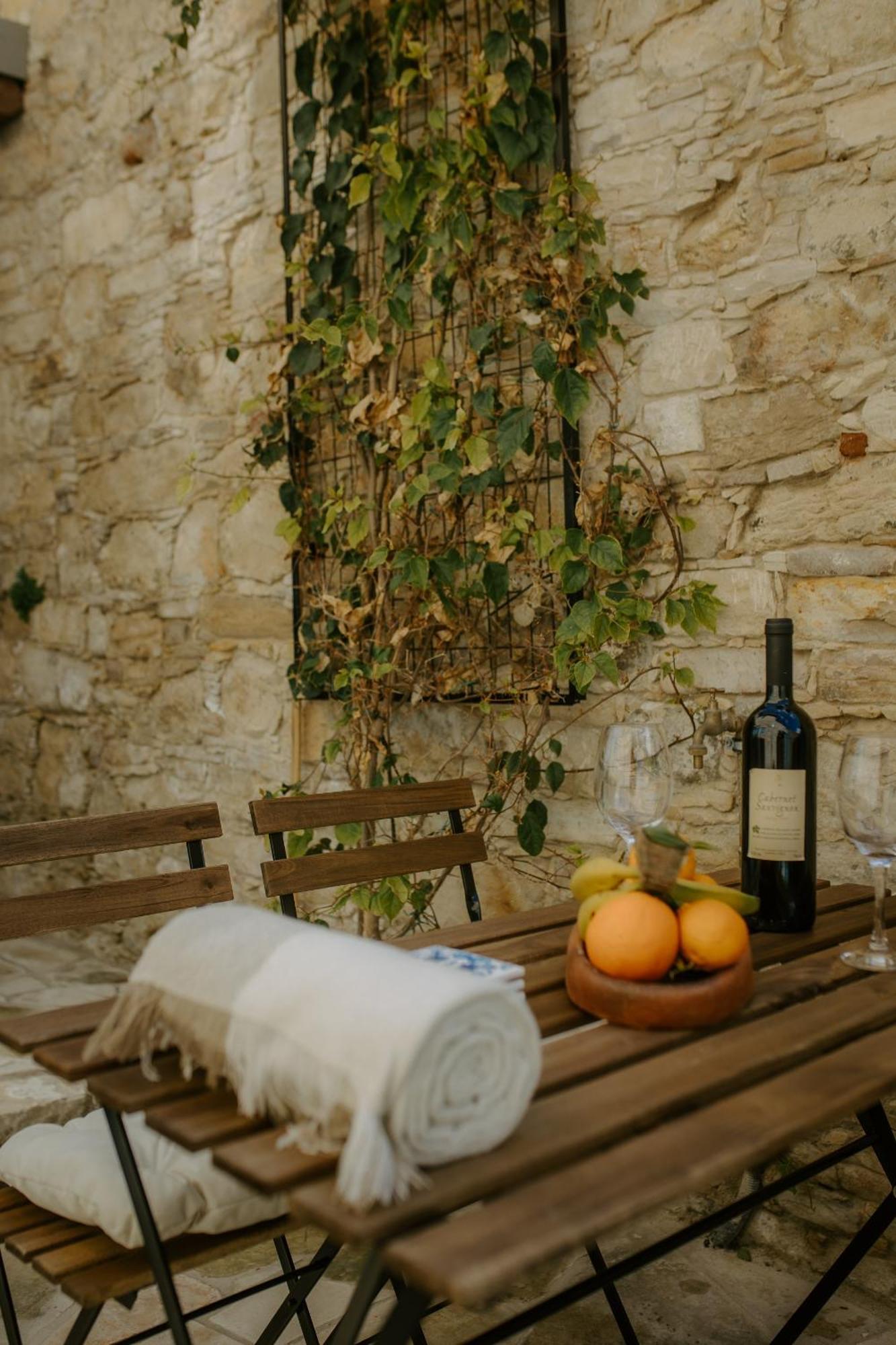 לימסול Smaragda'S Guest Rooms מראה חיצוני תמונה
