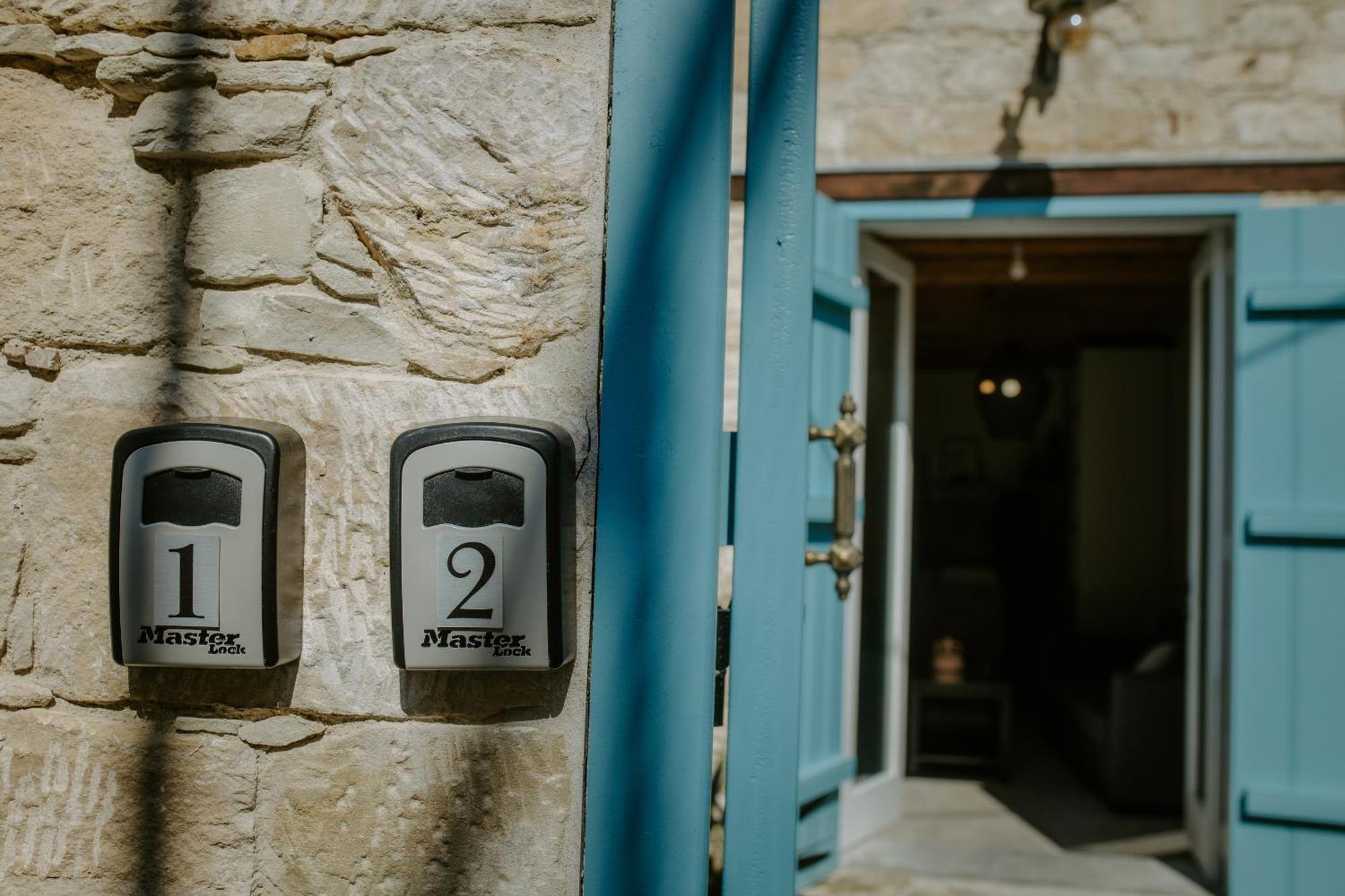 לימסול Smaragda'S Guest Rooms מראה חיצוני תמונה